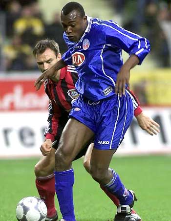 特别是樊振 特别是樊振